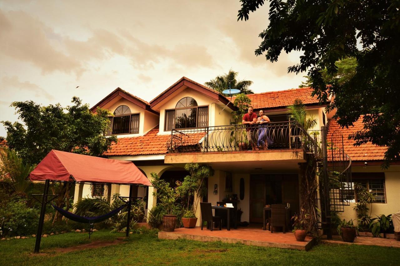 Elementis Entebbe Hotel Exterior photo